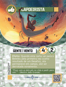 Carta do Capoeirista com ilustração de um capoeirista, ele usa calça branca, e está apoiando apenas uma mão no chão e as pernas abertas para cima. Um fundo mostrando um céu com cores azul, vermelho, laranja e amarelo, com um sol quase se pondo.